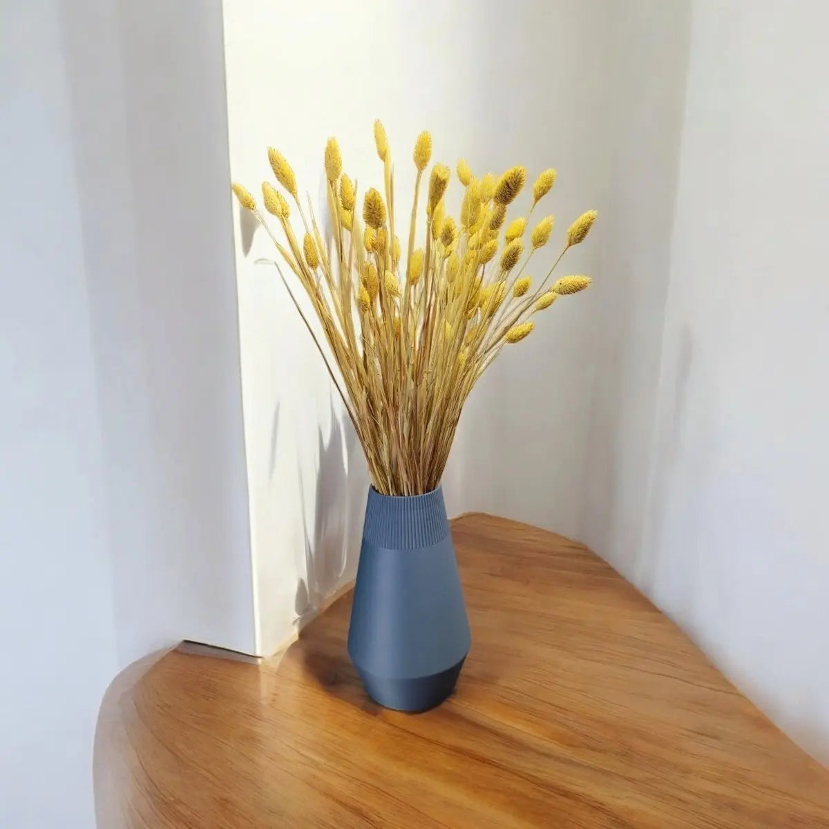 Vase „Amun“ – Moderne Designvase mit ägyptischer Formensprache - Print Home