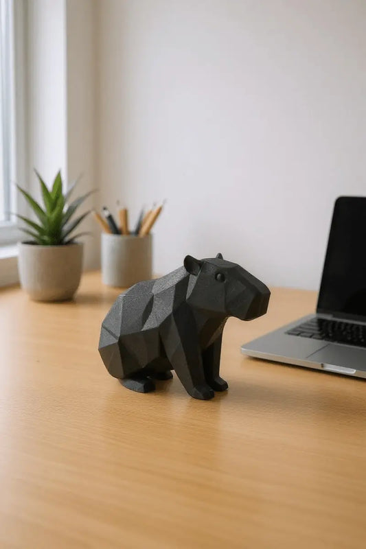 Minimalistische Capybara-Skulptur Chill Master - Print Home