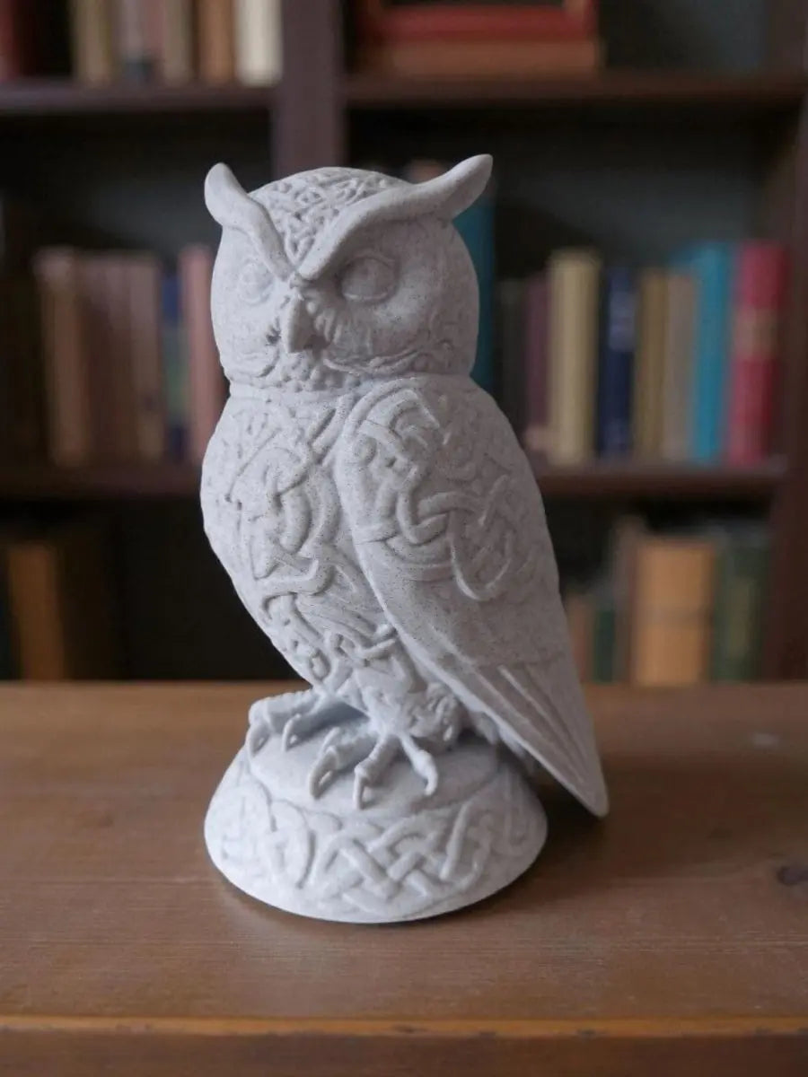 Keltische Eulen-Statue „Celtic Guardian“ - Print Home