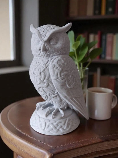 Keltische Eulen-Statue „Celtic Guardian“ - Print Home