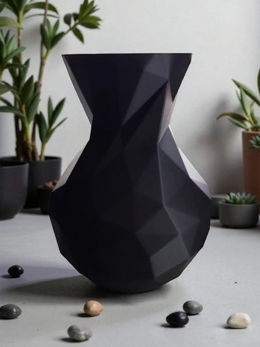 Facet Flow – Minimalistische Low-Poly Design Vase - Print Home