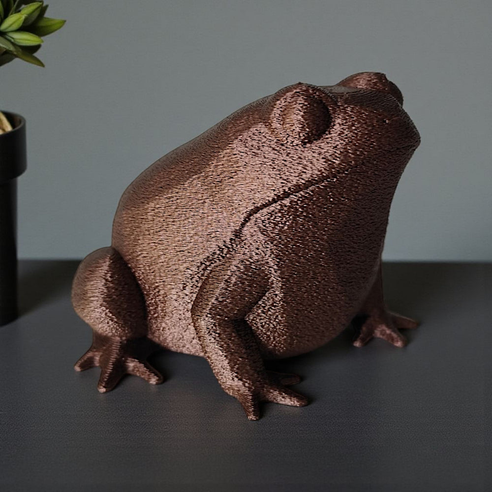 's Kupfer-Fröschl Frosch Figur in Kupferoptik aus PLA, Detailansicht