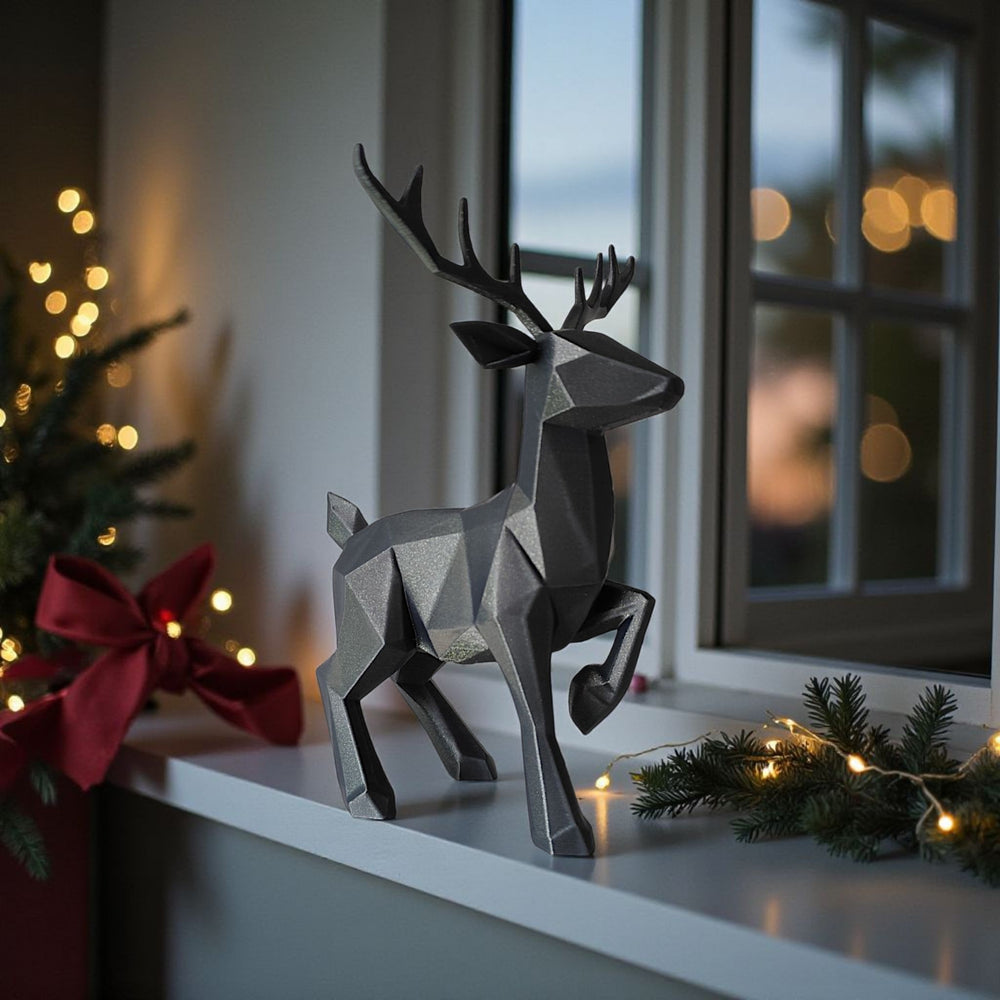 VINTER HJORT Hirsch Skulptur aus PLA, weitere Ansicht