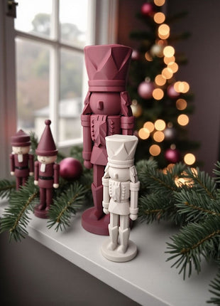 Minimalistischer Nussknacker Modern Soldier