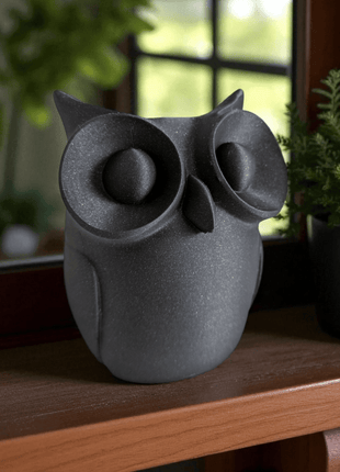 Minimalistische Eulen-Skulptur Observer
