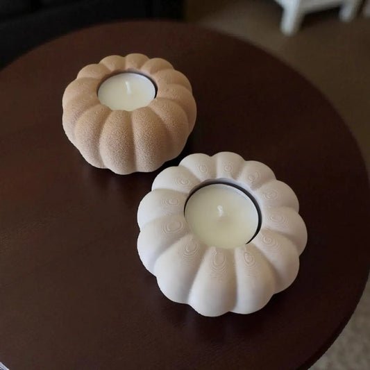 Deko-Kürbis „Autumn Glow“ – Stilvoller Teelichthalter für herbstliche Gemütlichkeit - Print Home