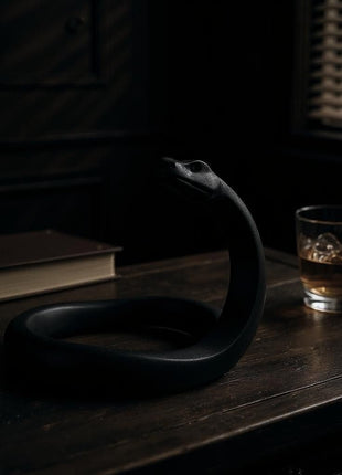 Designer-Skulptur Black Cobra