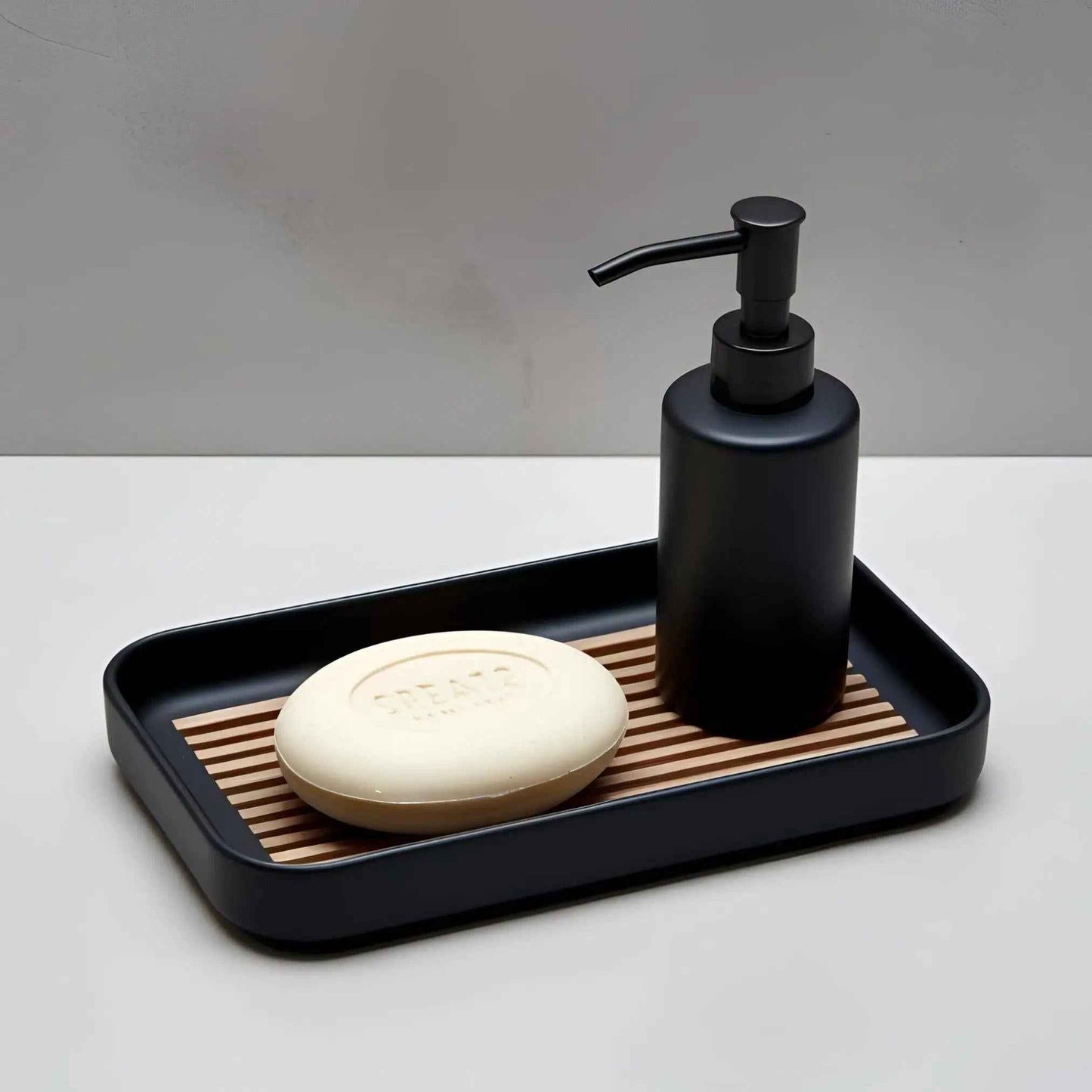 „Mono Set“ – Seifenspender & Ablage auf Design-Tablett - Print Home